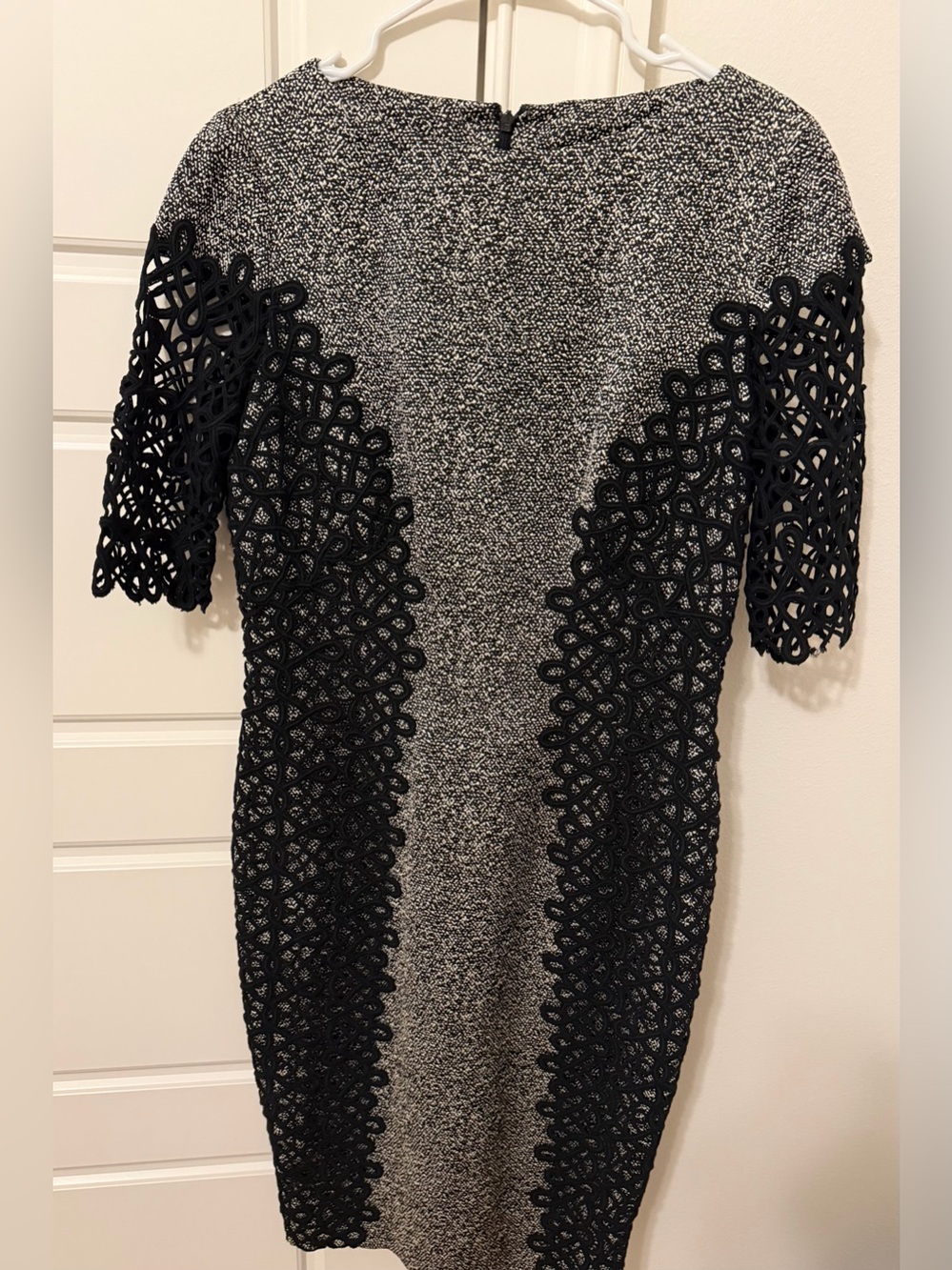 Lela Rose Black & Gray Lace-Trim Midi Dress